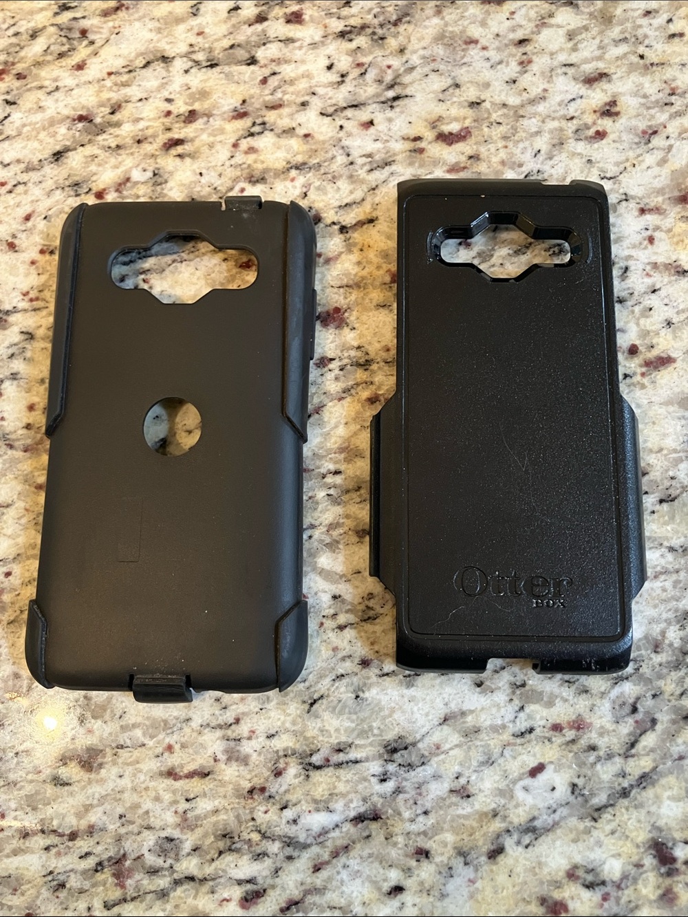 OtterBox Defender Case + Belt Clip Holster Black Rugged Phone Case Combo